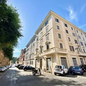 Vacanze Romane Colosseum Apartment